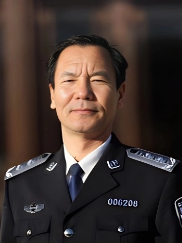 刘万奇（名誉主任）